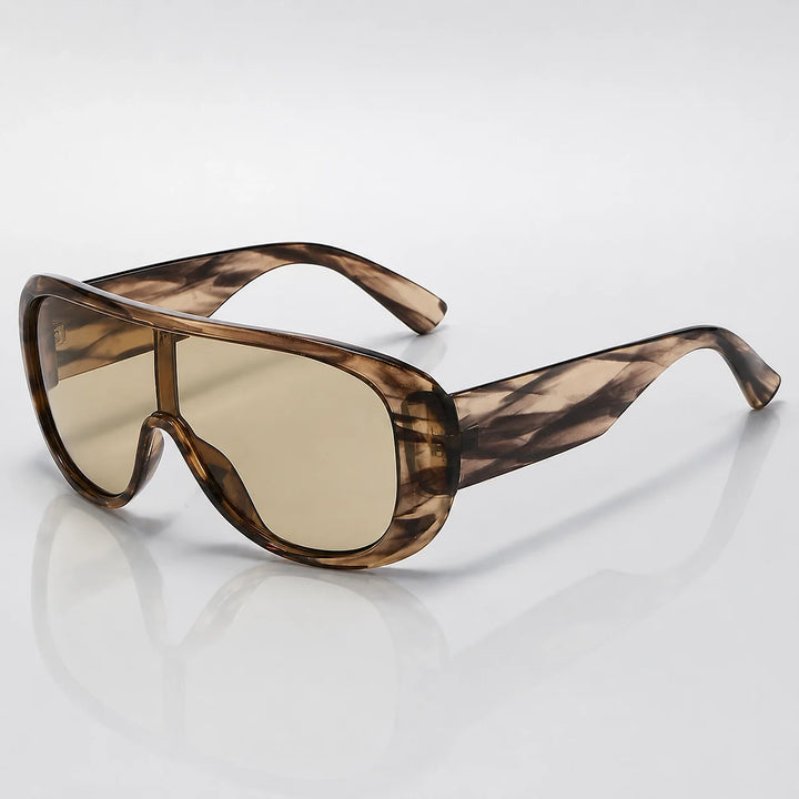 Quelto Riviera Sunglasses — Gray Bag Pattern Frame Light Tea Slices (sunglasses hero)