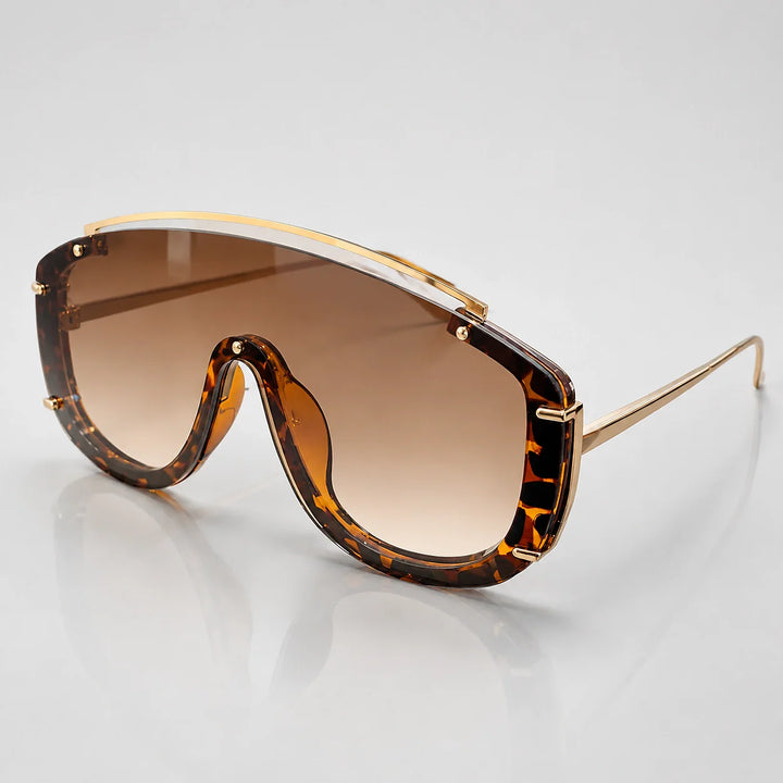 Quelra Solano Sunglasses — Leopard Print Frame Gradually Tea Slices (sunglasses hero)