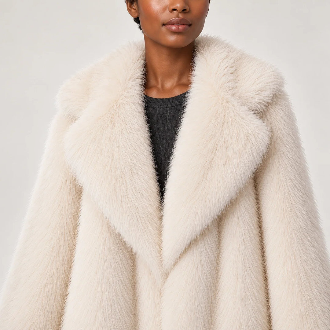Neravessa Lapel Coat — White (apparel detail)