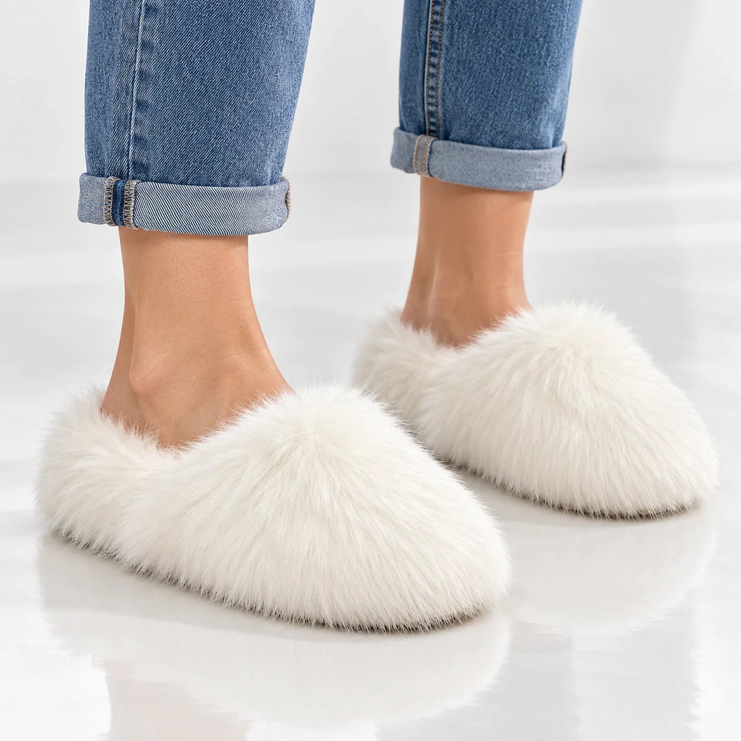Beluro Plush Slippers — White (imitation Fox Fur) (womens shoe worn)